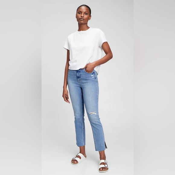 GAP Denim - GAP Vintage Slim Sky High Side Slit Cropped Ankle Jean Women’s Dize 27 / 4